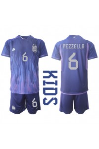 Argentinië German Pezzella #6 Babytruitje Uit tenue Kind WK 2022 Korte Mouw (+ Korte broeken)